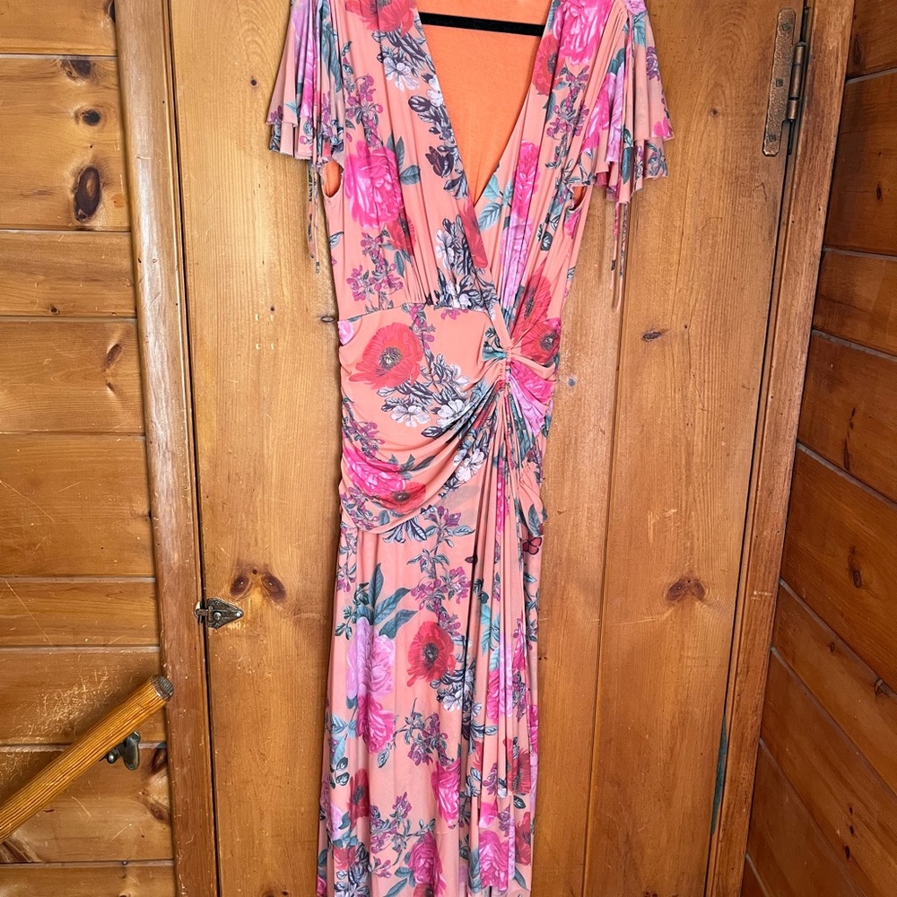 Simone Floral Midi Dress by Maeve
